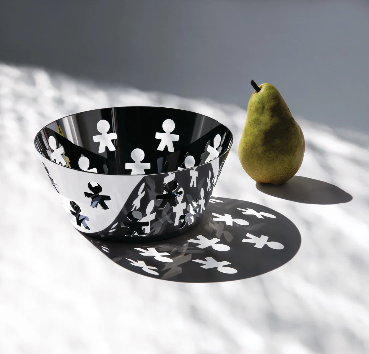 Alessi Girotondo King-kong Fruitschaal ø 23 Cm Rvs Glans 2 Alessi Girotondo King-kong Fruitschaal ø 23 Cm Rvs Glans - Afbeelding 2