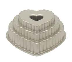 Nordic Ware Tiered Heart Bundt Bakvorm 26,7 Cm Gietaluminium Grijs