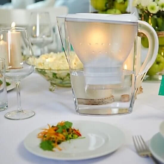 Brita Marella Cool Waterfilterkan 2,4 Liter Kunststof Wit 2 Brita Marella Cool Waterfilterkan 2,4 Liter Kunststof Wit - Afbeelding 2