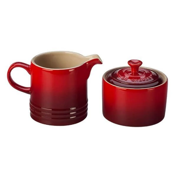 Le Creuset Suiker- En Melkset Aardewerk Kersrood 2-delig 1 Le Creuset Suiker- En Melkset Aardewerk Kersrood 2-delig