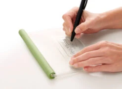 Lekue Lékué Herbruikbare Voorraadzak 1 Liter Silicone Transparant/groen -Keuken Benodigdheden l ku herbruikbare voorraadzak 1 liter silicone transparantgroen4