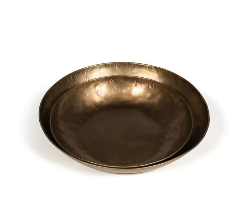 Oldenhof Schaal Rond ø 52 X 5 Cm Geslagen Metaal Messing 1 Oldenhof Schaal Rond ø 52 X 5 Cm Geslagen Metaal Messing