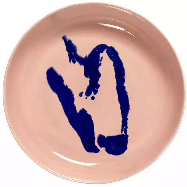 Serax Feast By Ottolenghi Hoog Bord ø 22 Cm H 4 Cm Aardewerk Delicious Pink + Pepper Blue 1 Serax Feast By Ottolenghi Hoog Bord ø 22 Cm H 4 Cm Aardewerk Delicious Pink + Pepper Blue