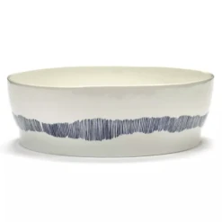 Serax Feast By Ottolenghi Saladekom ø 27,5 Cm H 9,5 Cm Aardewerk White + Swirl-Stripes Blue