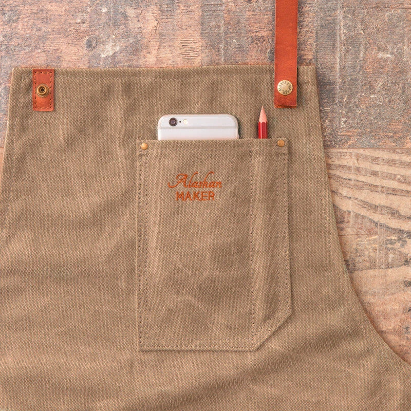 Alaskan Maker N°325 Schort Met Nek- En Middelband Katoen Havana 2 Alaskan Maker N°325 Schort Met Nek- En Middelband Katoen Havana - Afbeelding 2